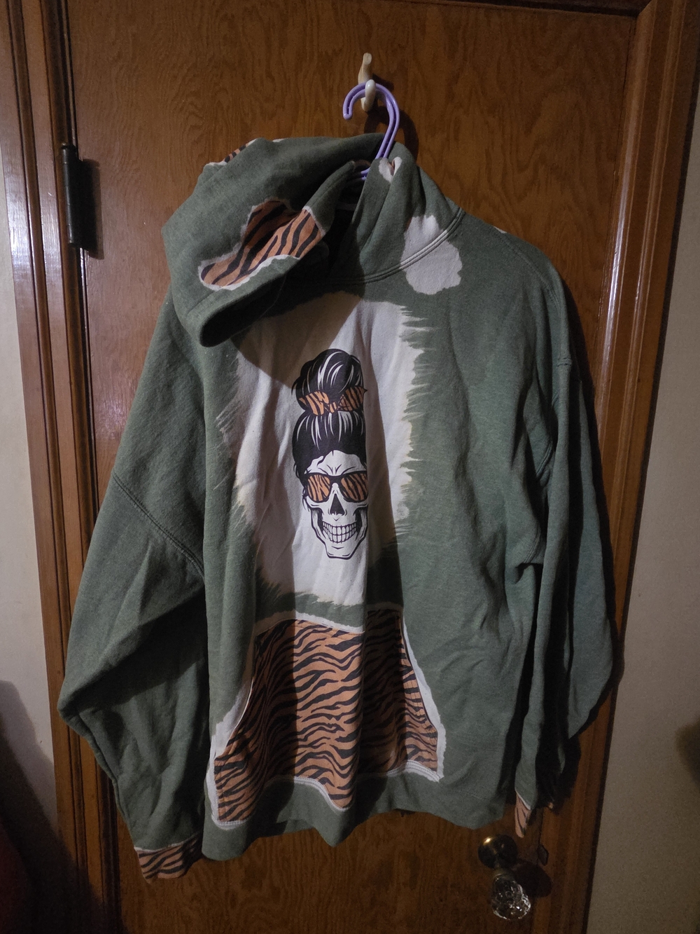 Gildan Olive Green Cowl Neck Sweatshirt with Skull & Tiger Accent